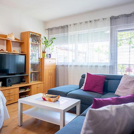 Apartment Arija Zara Esterno foto